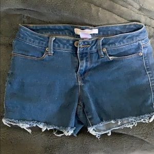 No Boundaries Distressed Jean Shorts